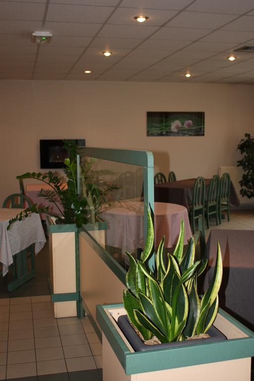 Hotel Vallee Bleue Montalieu-Vercieu Dış mekan fotoğraf