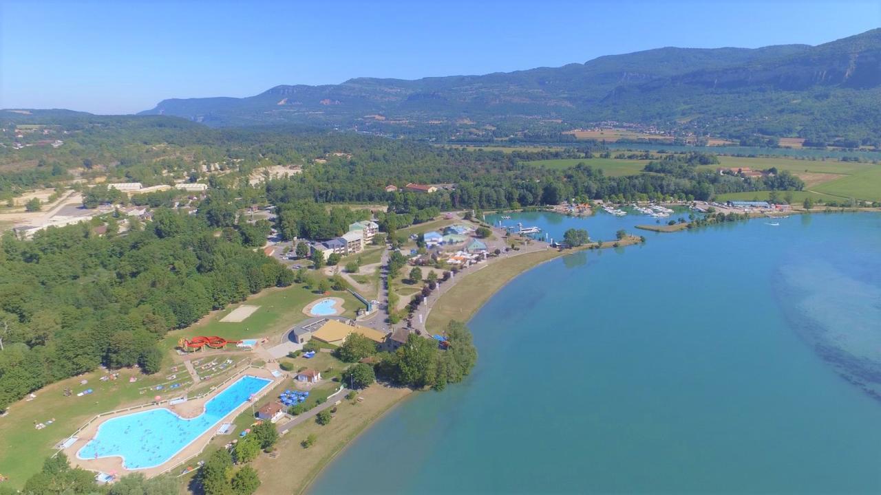 Hotel Vallee Bleue Montalieu-Vercieu Dış mekan fotoğraf